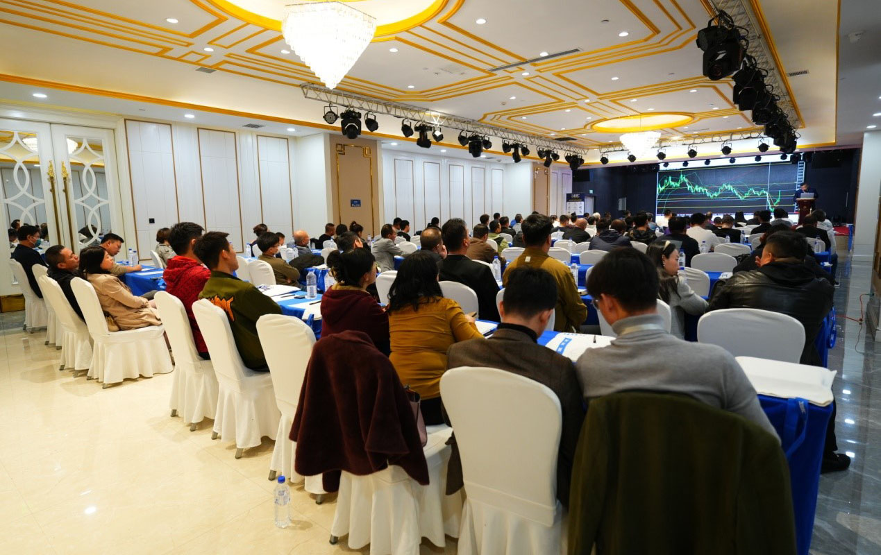 限时福利GTC泽汇资本送100节《外汇操盘手训练营》，小白秒